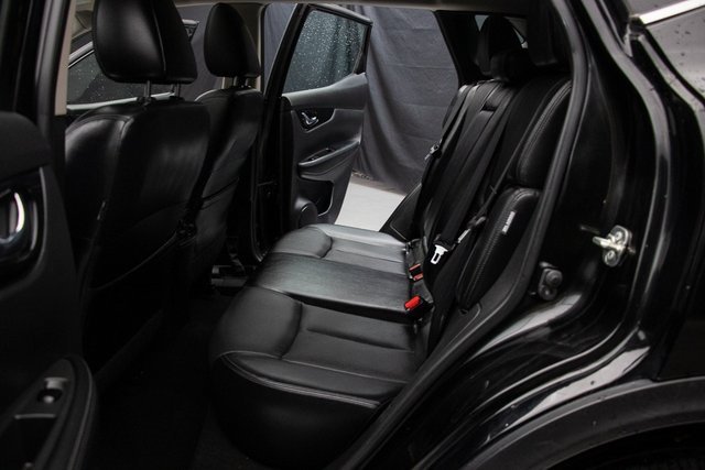 Used 2022 Nissan Rogue Sport SL w/ Premium Package image 20