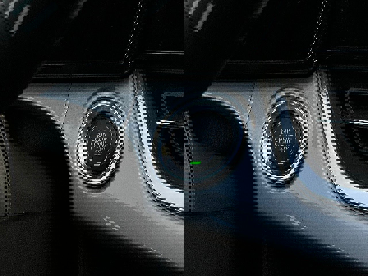 Used 2025 Chevrolet Trax LT image 26