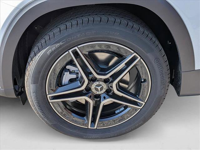 New 2026 Mercedes-Benz GLB 250 4MATIC image 9