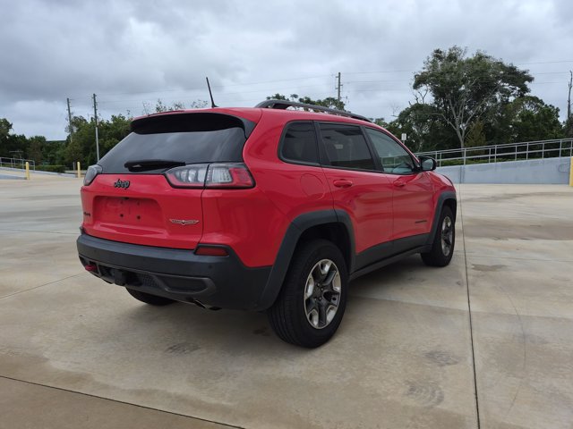 Used 2019 Jeep Cherokee Trailhawk AWD/4WD image 5