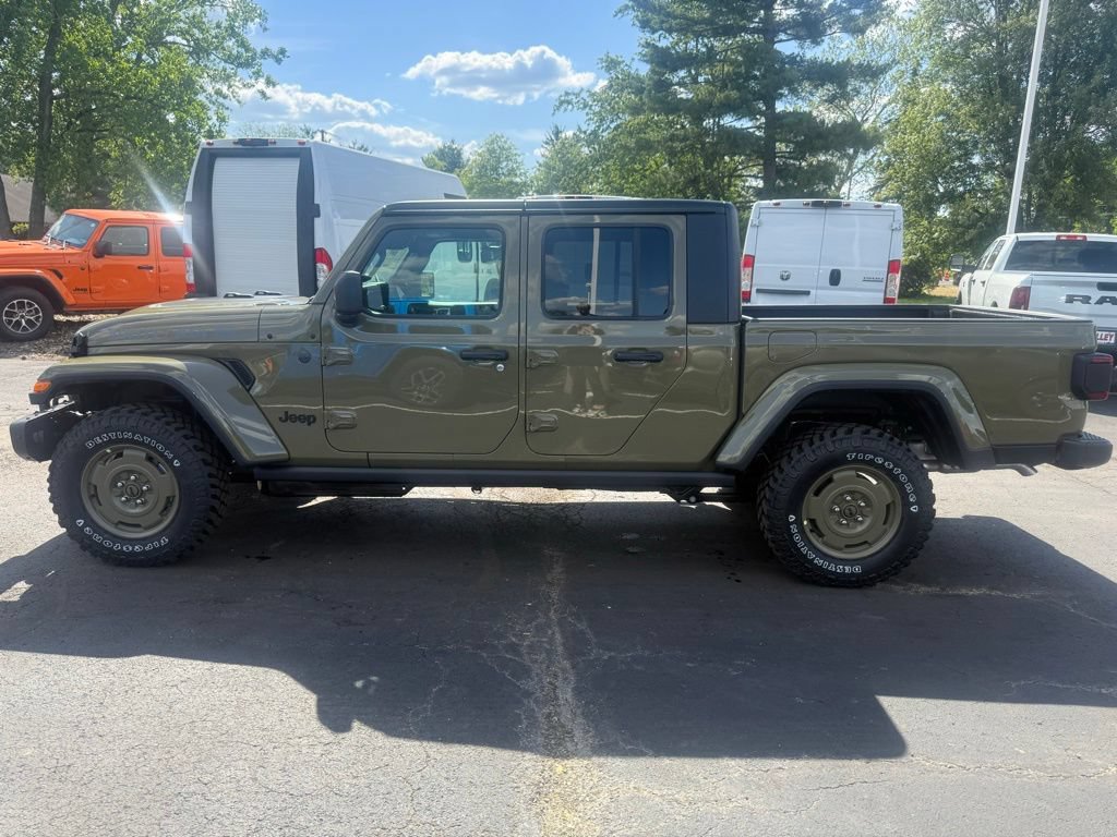 New 2026 Jeep Gladiator Willys AWD/4WD image 7