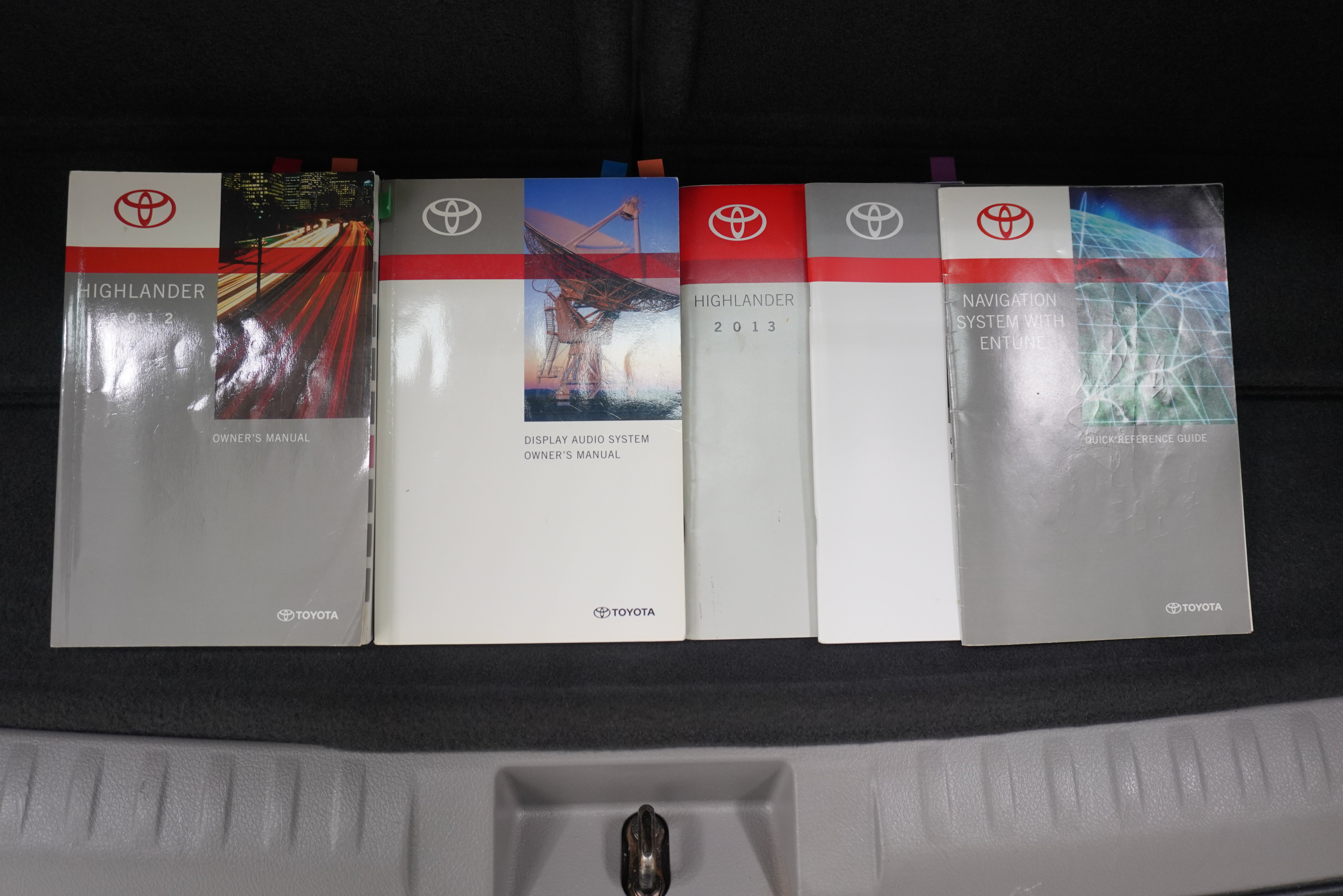 Used 2013 Toyota Highlander Limited FWD image 27