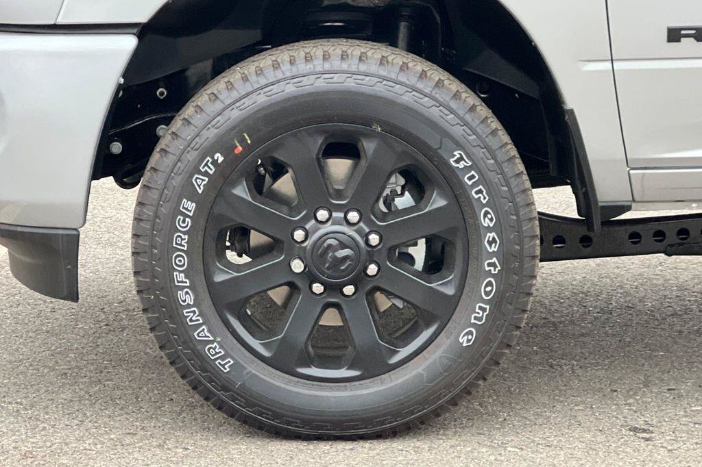 New 2026 RAM 2500 Big Horn AWD/4WD image 25