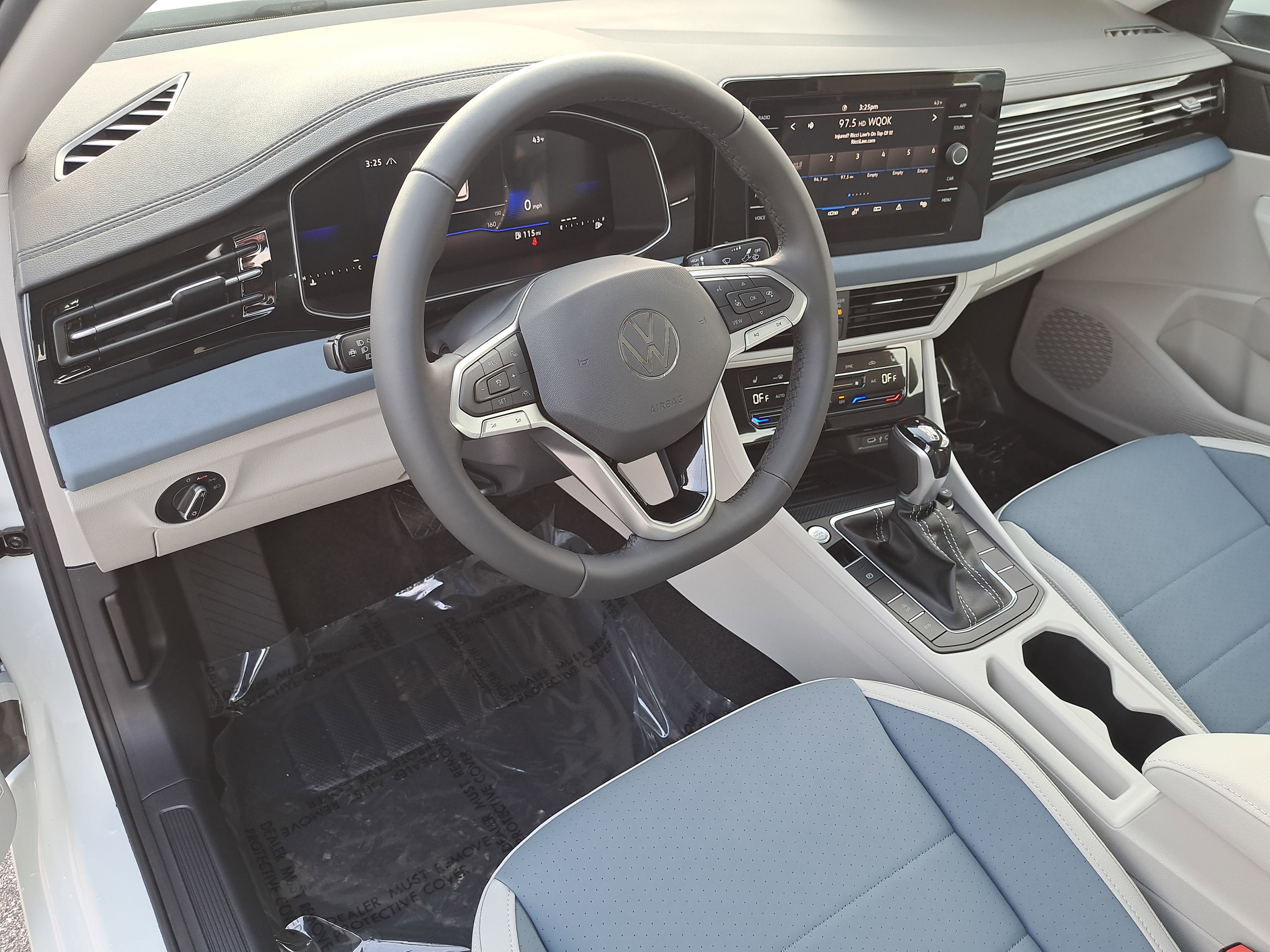 New 2026 Volkswagen Jetta SE FWD image 15
