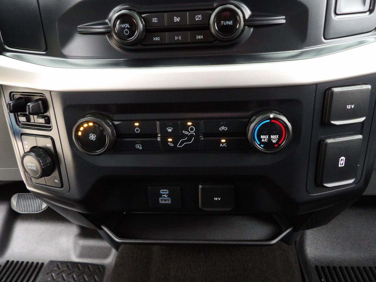 Used 2021 Ford F150 XL w/ Equipment Group 101A High AWD/4WD image 22