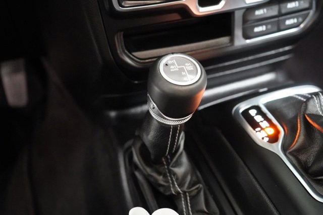 Used 2023 Jeep Wrangler Unlimited Sahara w/ Cold Weather Group image 27