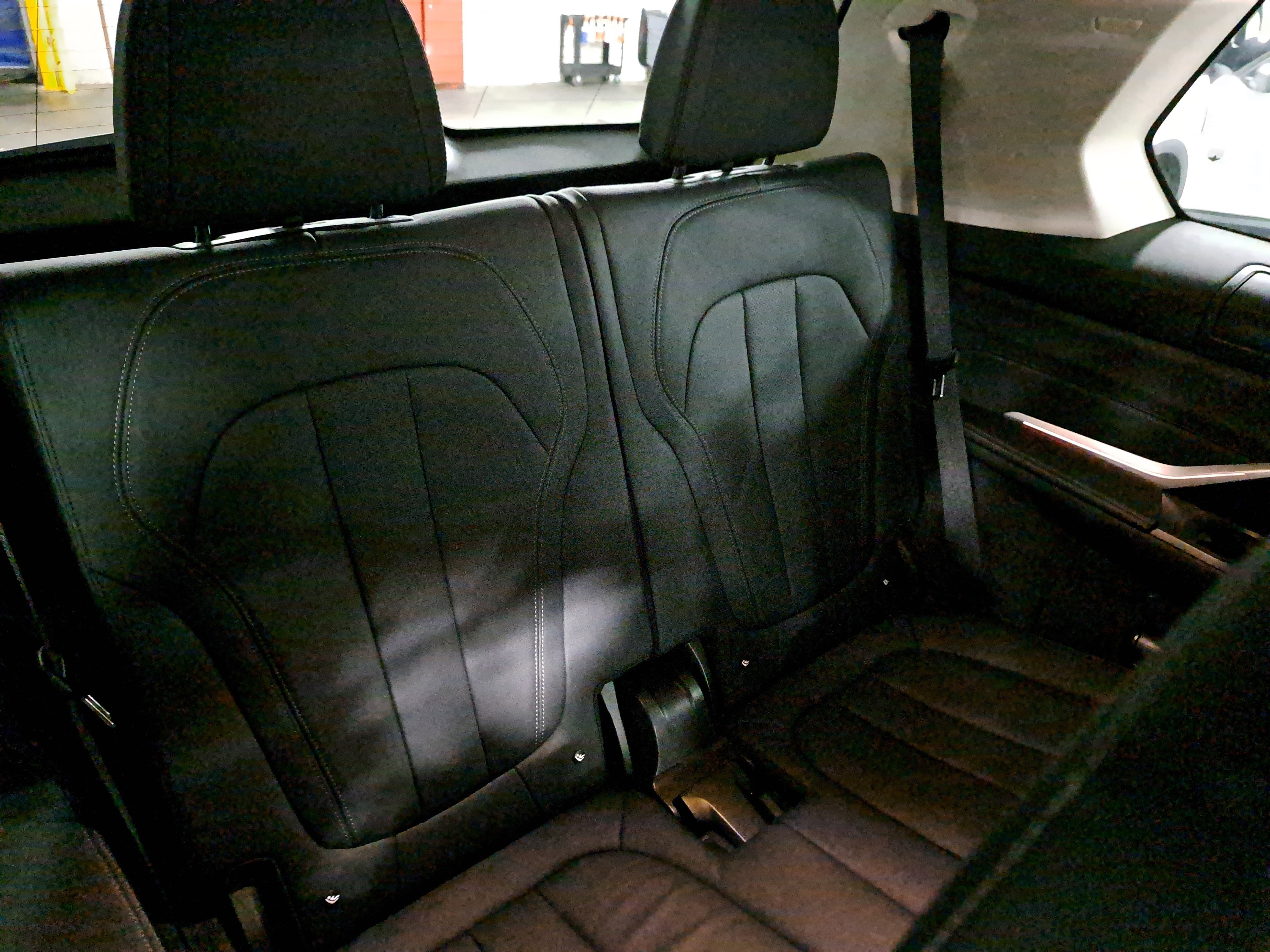 Used 2022 BMW X7 xDrive40i w/ Executive Package image 13