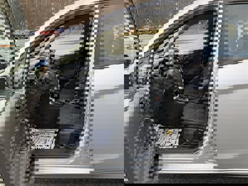 Used 2019 Ford Fiesta SE image 16