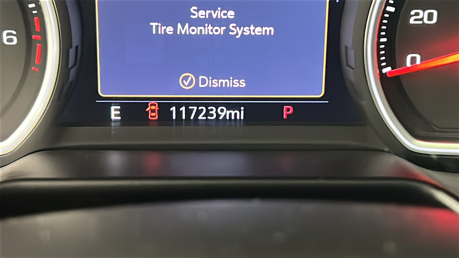 Used 2021 Chevrolet Tahoe Premier w/ Premium Package AWD/4WD image 18