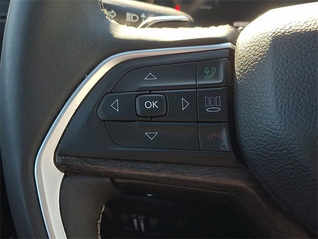 Used 2024 Jeep Grand Cherokee Limited 4xe image 21