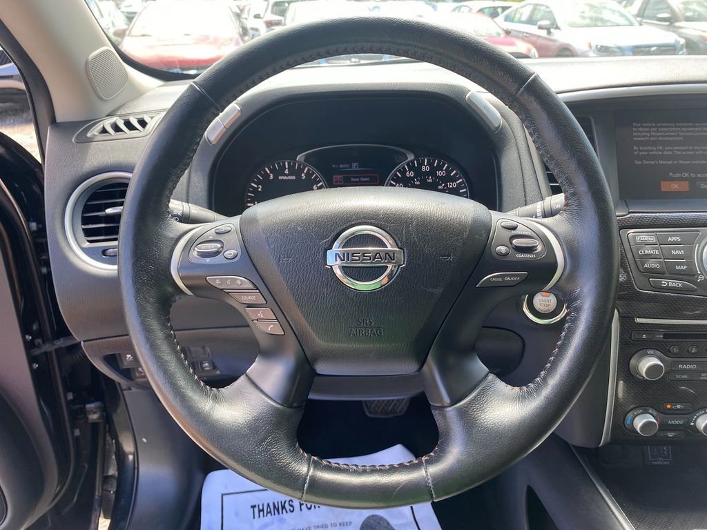 Used 2020 Nissan Pathfinder SL image 15