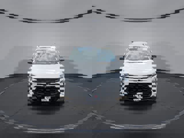 Used 2025 Chevrolet Trax ACTIV image 3