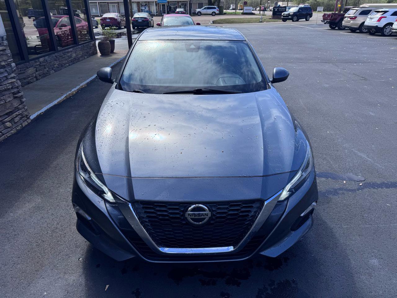 Used 2022 Nissan Altima 2.5 SV FWD image 9