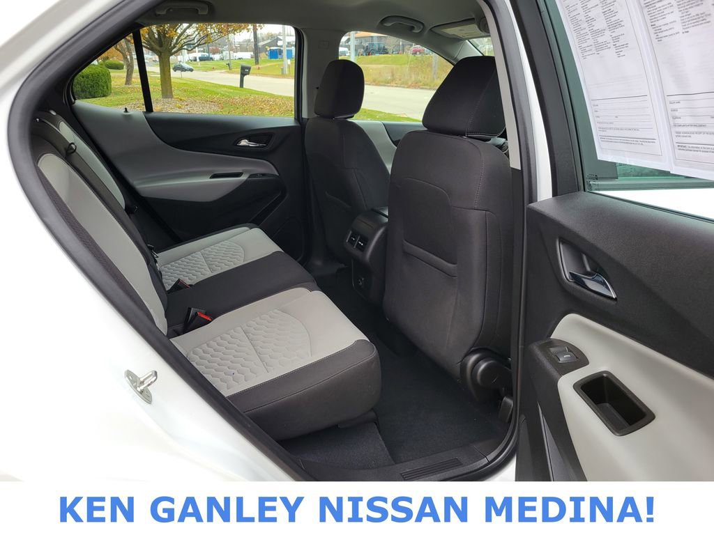 Used 2021 Chevrolet Equinox LS image 42
