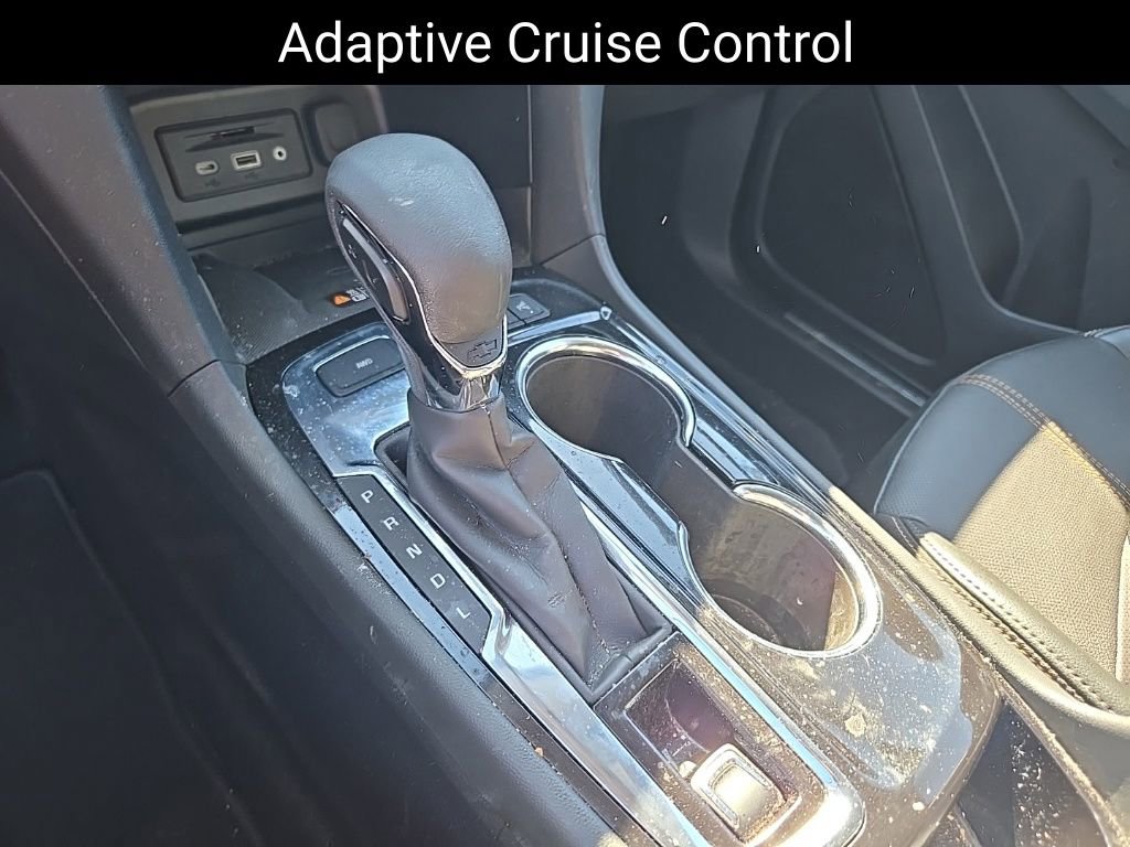 Used 2023 Chevrolet Equinox Premier image 16