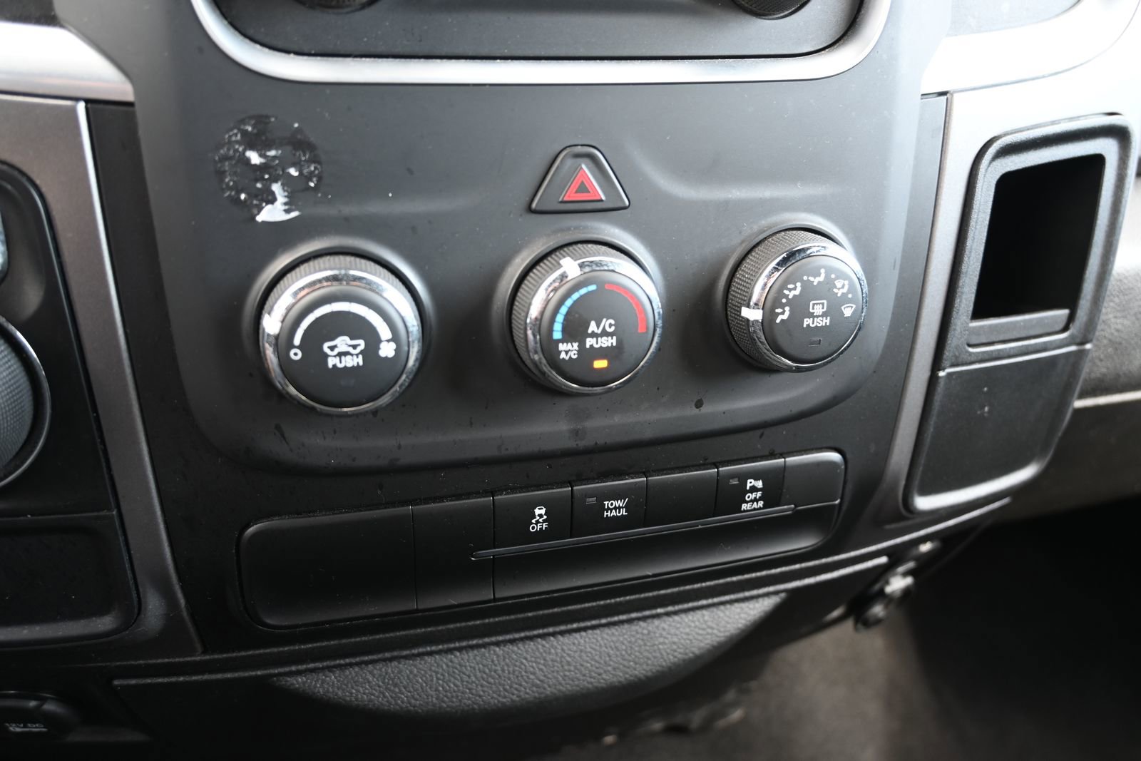 Used 2024 RAM 1500 Classic Warlock image 15