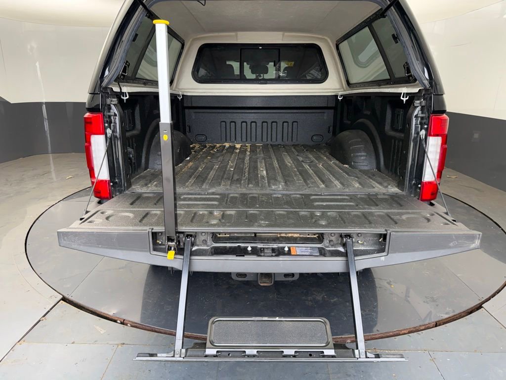 Used 2017 Ford F250 King Ranch w/ King Ranch Ultimate Package AWD/4WD image 63