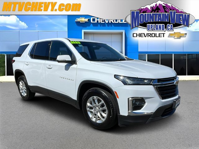 Used 2023 Chevrolet Traverse LS w/ Safety Package FWD image 1