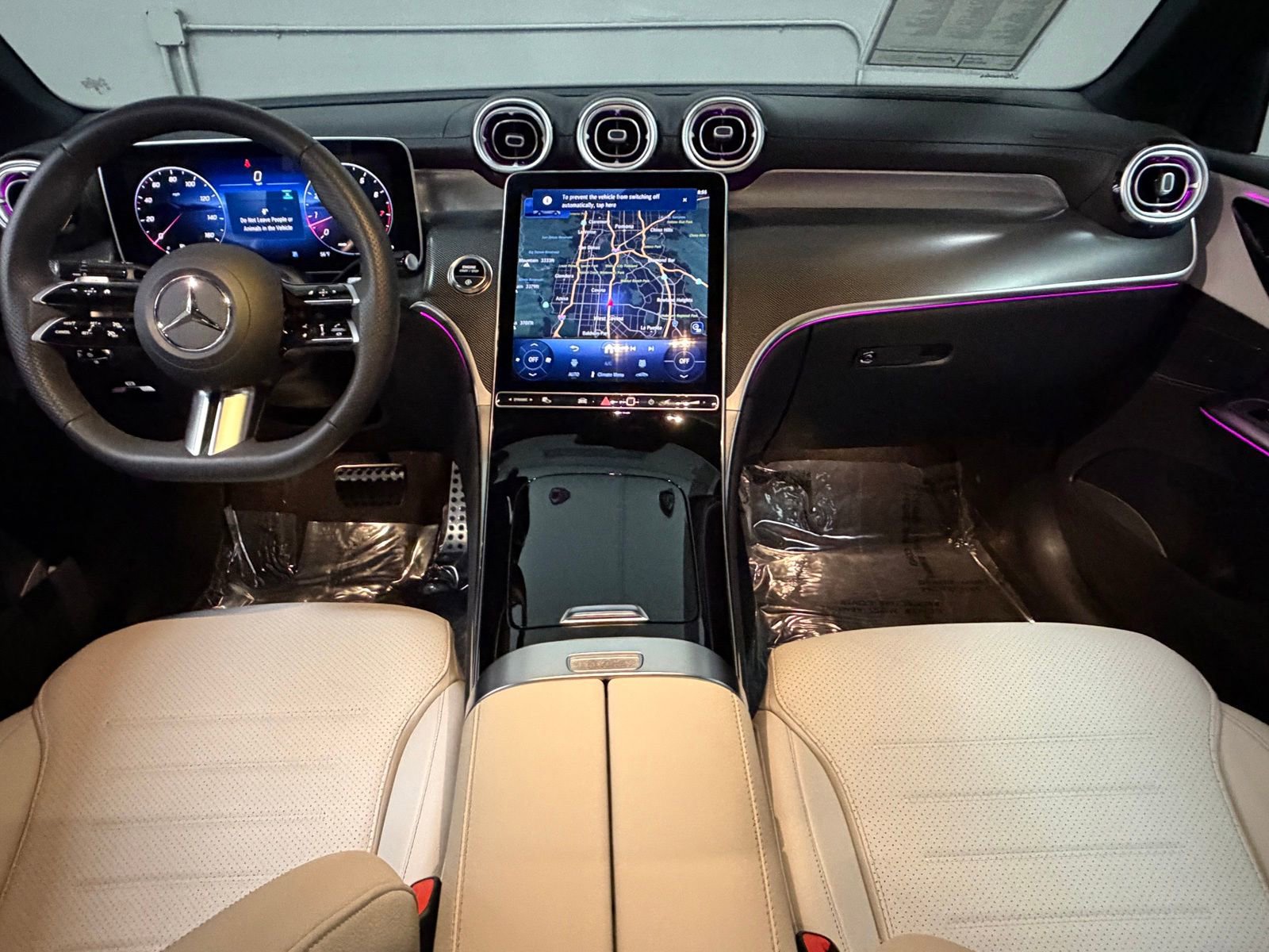 Certified 2025 Mercedes-Benz GLC 300 4MATIC image 35