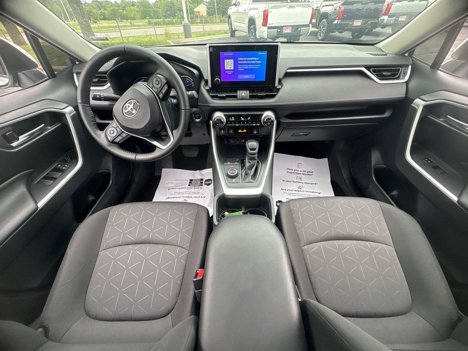 Certified 2025 Toyota RAV4 XLE w/ Convenience Package AWD/4WD image 15