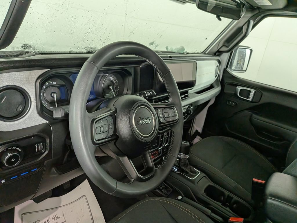 Certified 2025 Jeep Wrangler Willys 4xe image 21
