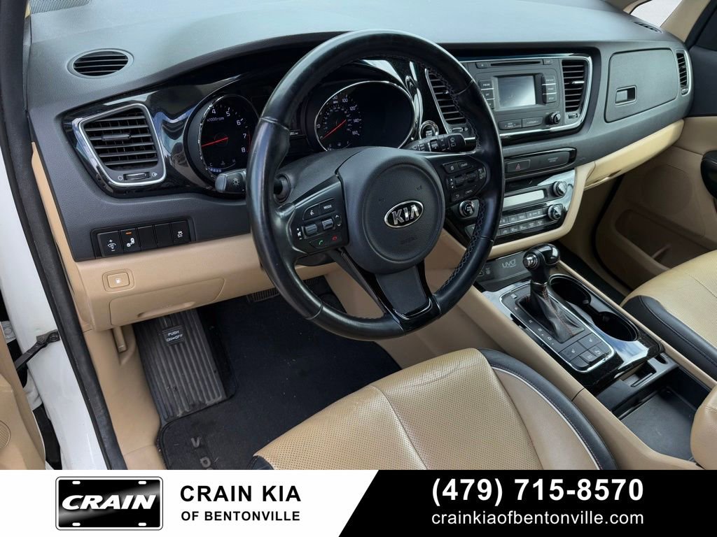 Used 2016 Kia Sedona EX FWD image 10