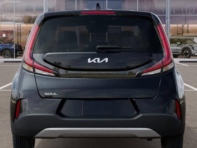 New 2025 Kia Soul LX w/ LX Technology Package FWD image 15