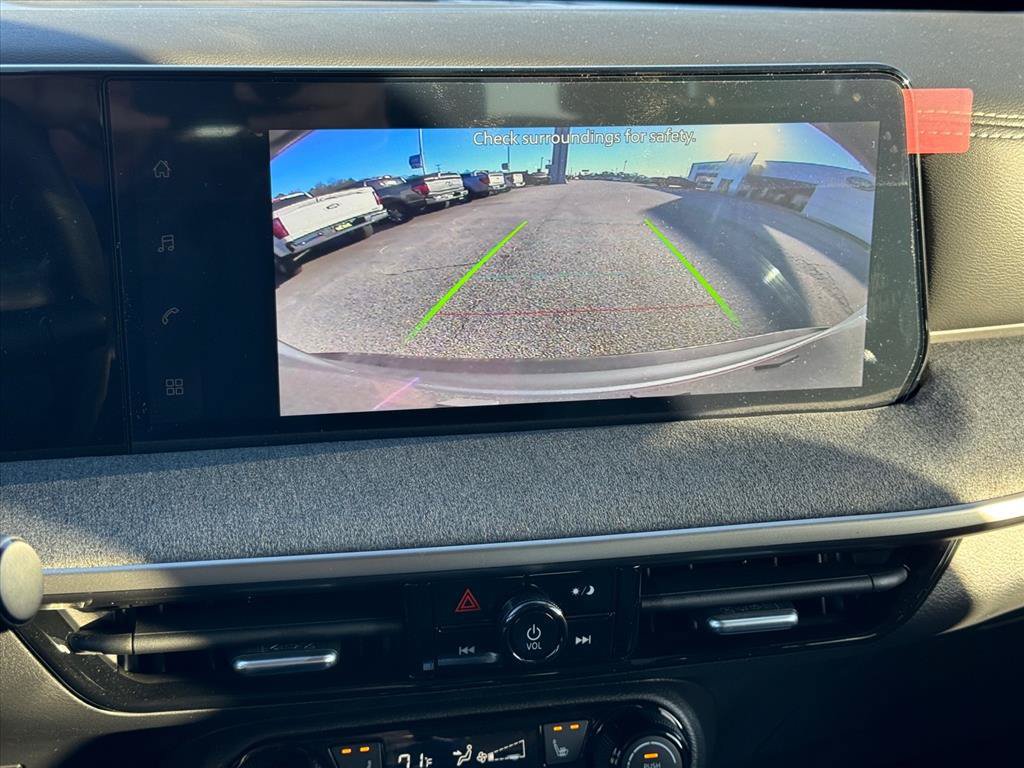 New 2026 Nissan Kicks SV w/ SV Premium Package FWD image 23