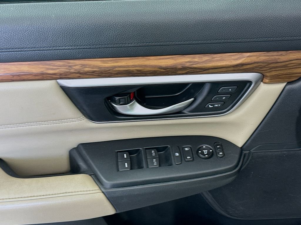 Used 2018 Honda CR-V EX-L image 18