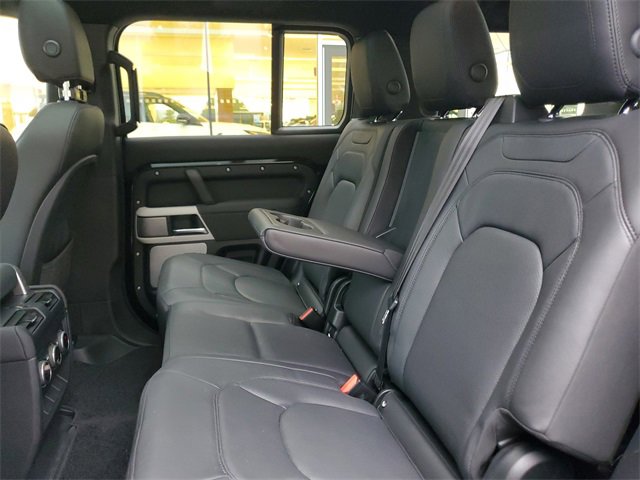 Certified 2023 Land Rover Defender 130 SE image 13