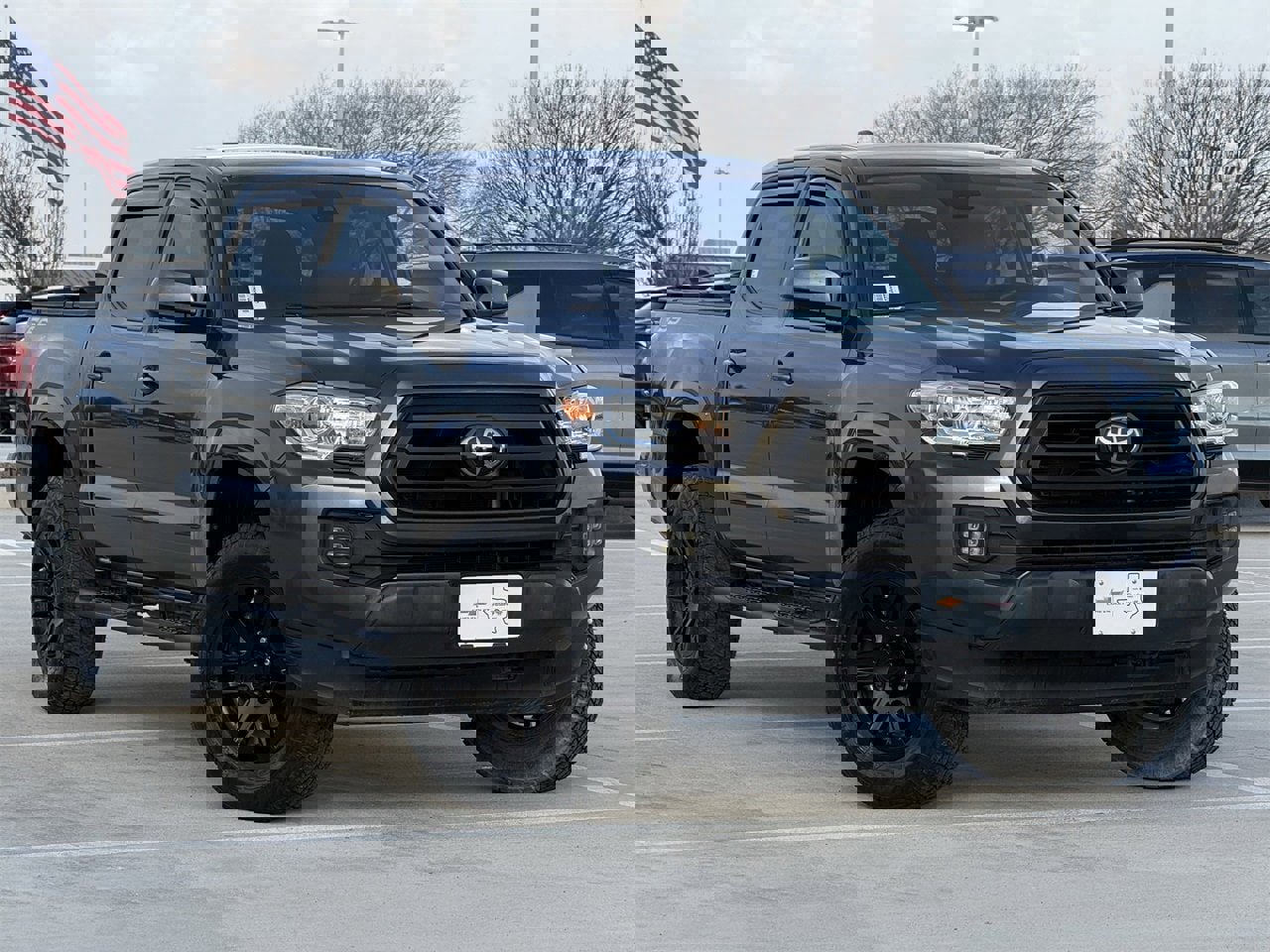 Used 2021 Toyota Tacoma SR w/ SR Convenience Package image 2