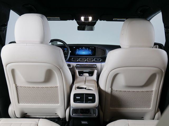 Used 2025 Mercedes-Benz GLS 63 AMG 4MATIC image 24