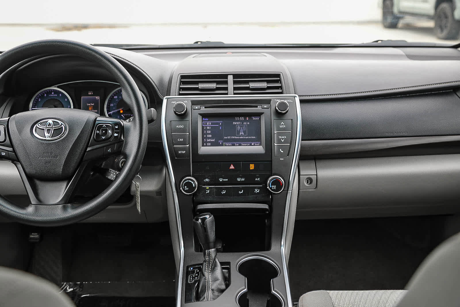 Certified 2017 Toyota Camry LE image 13