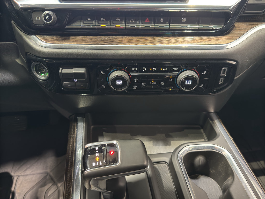 Used 2024 Chevrolet Silverado 1500 RST w/ Convenience Package II AWD/4WD image 32