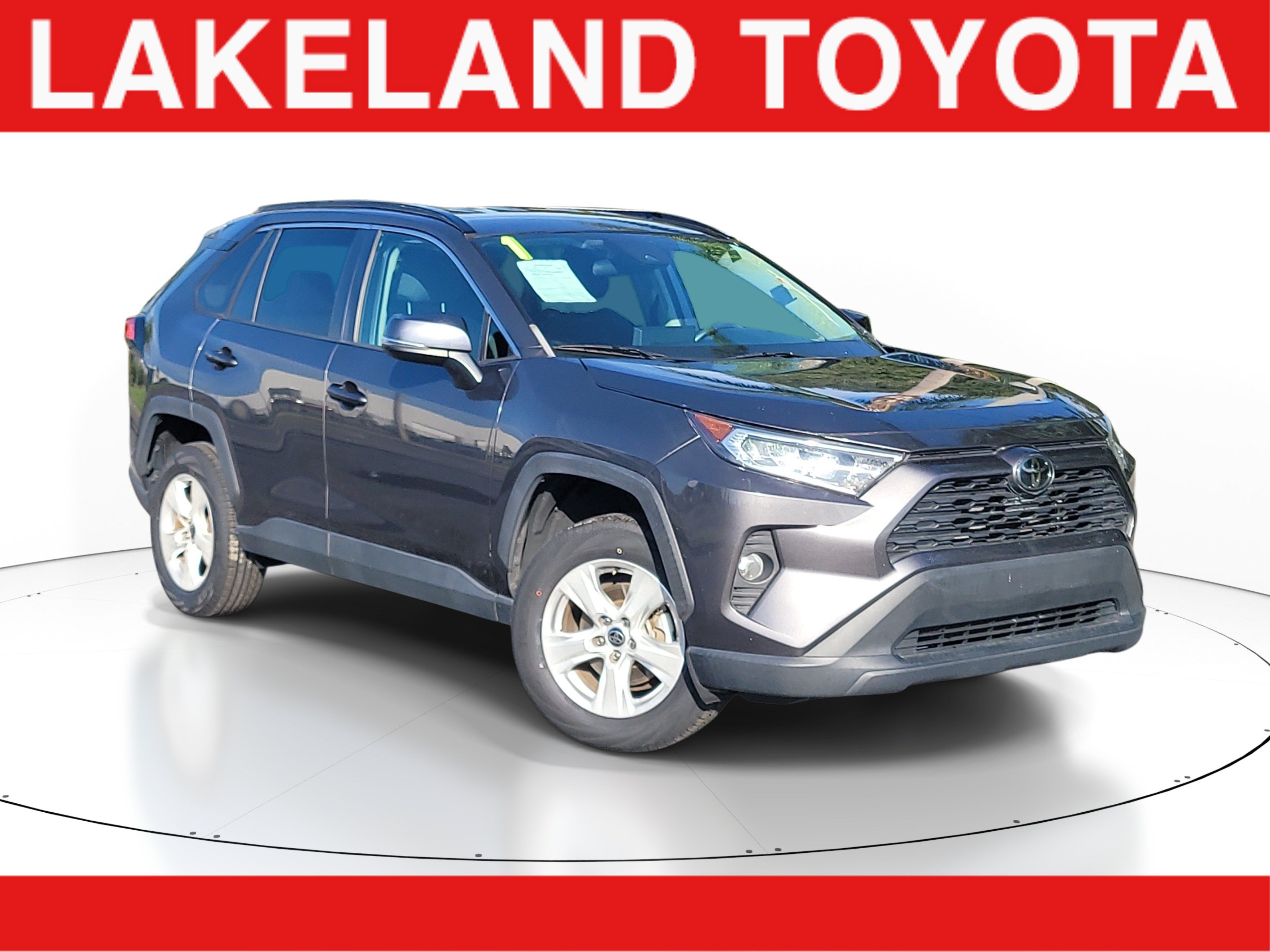 Used 2021 Toyota RAV4 XLE FWD image 1