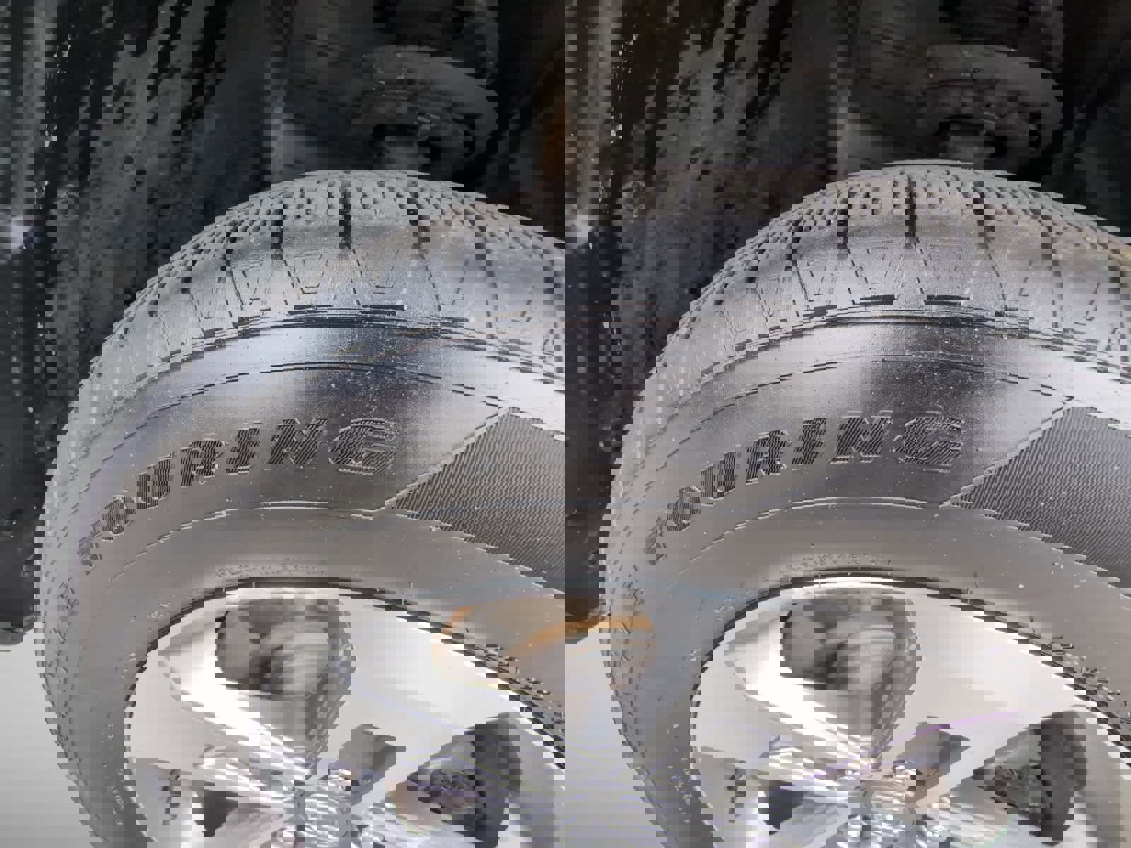 Used 2023 Honda Pilot EX-L image 9