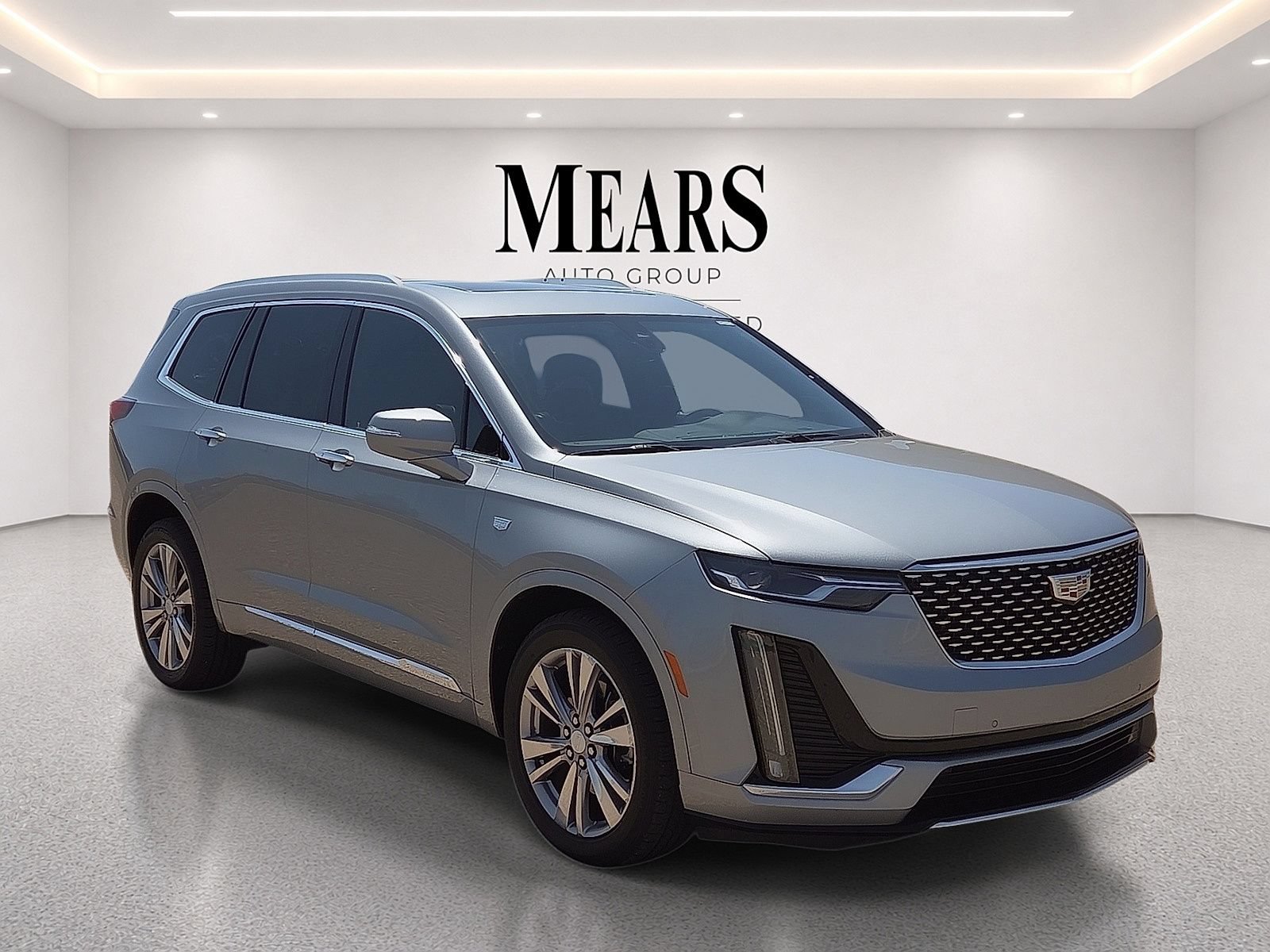 Used 2023 Cadillac XT6 Premium Luxury AWD/4WD image 7