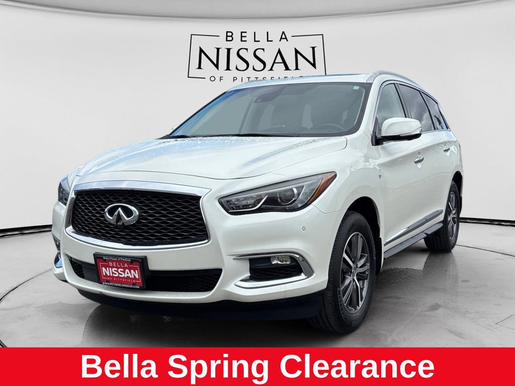 Used 2019 INFINITI QX60 Luxe w/ Essential Package
