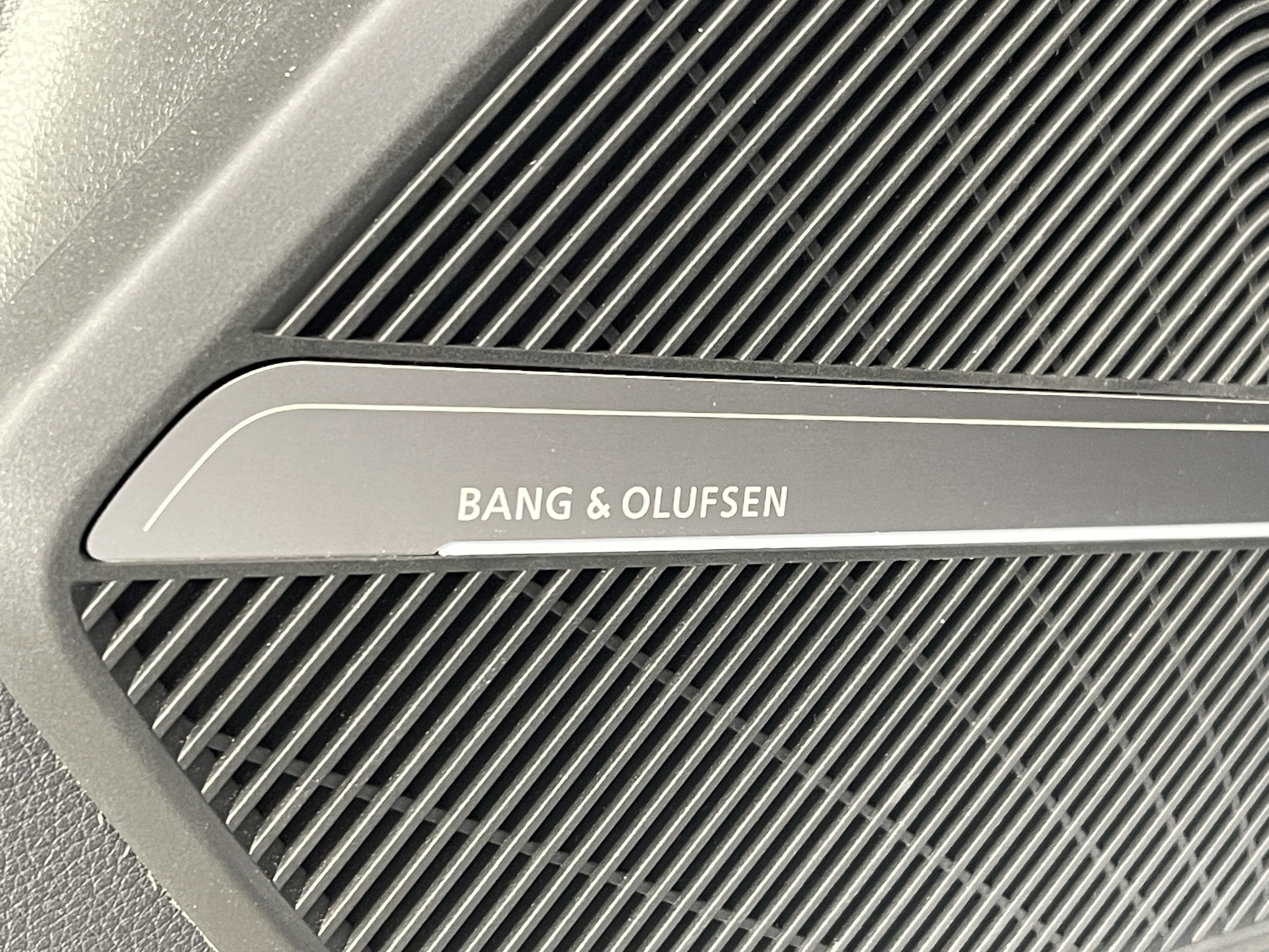 New 2025 Audi SQ5 Premium Plus image 21