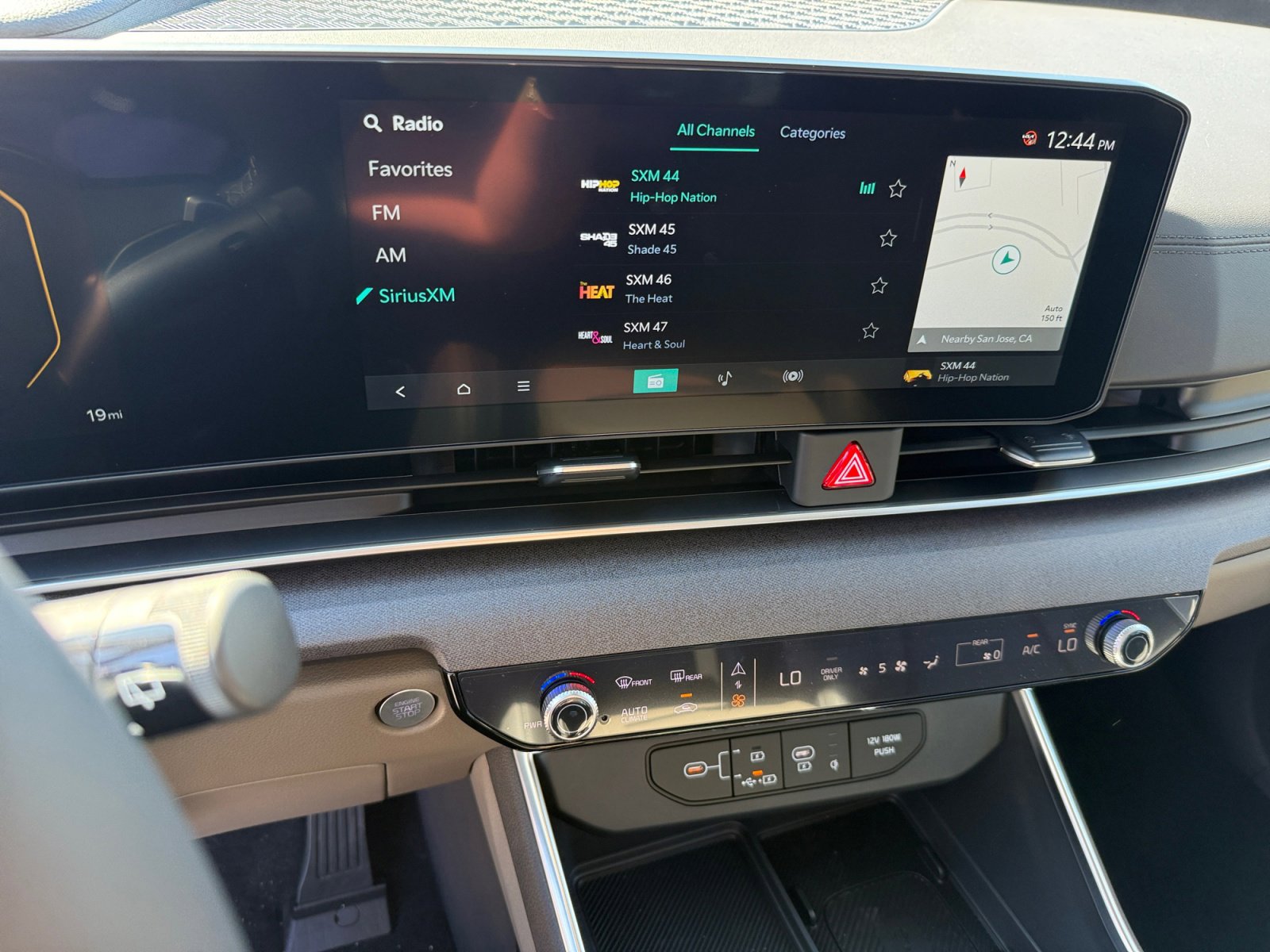 New 2026 Kia Carnival SX image 12