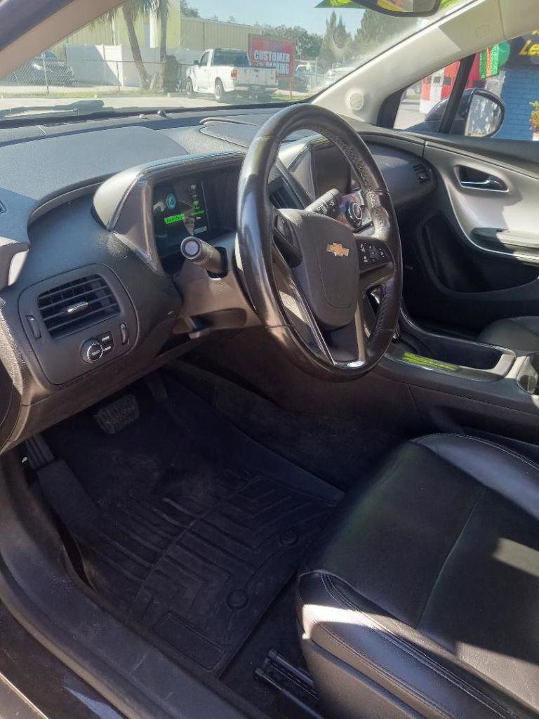 Used 2014 Chevrolet Volt Premium w/ Premium Trim Package image 4