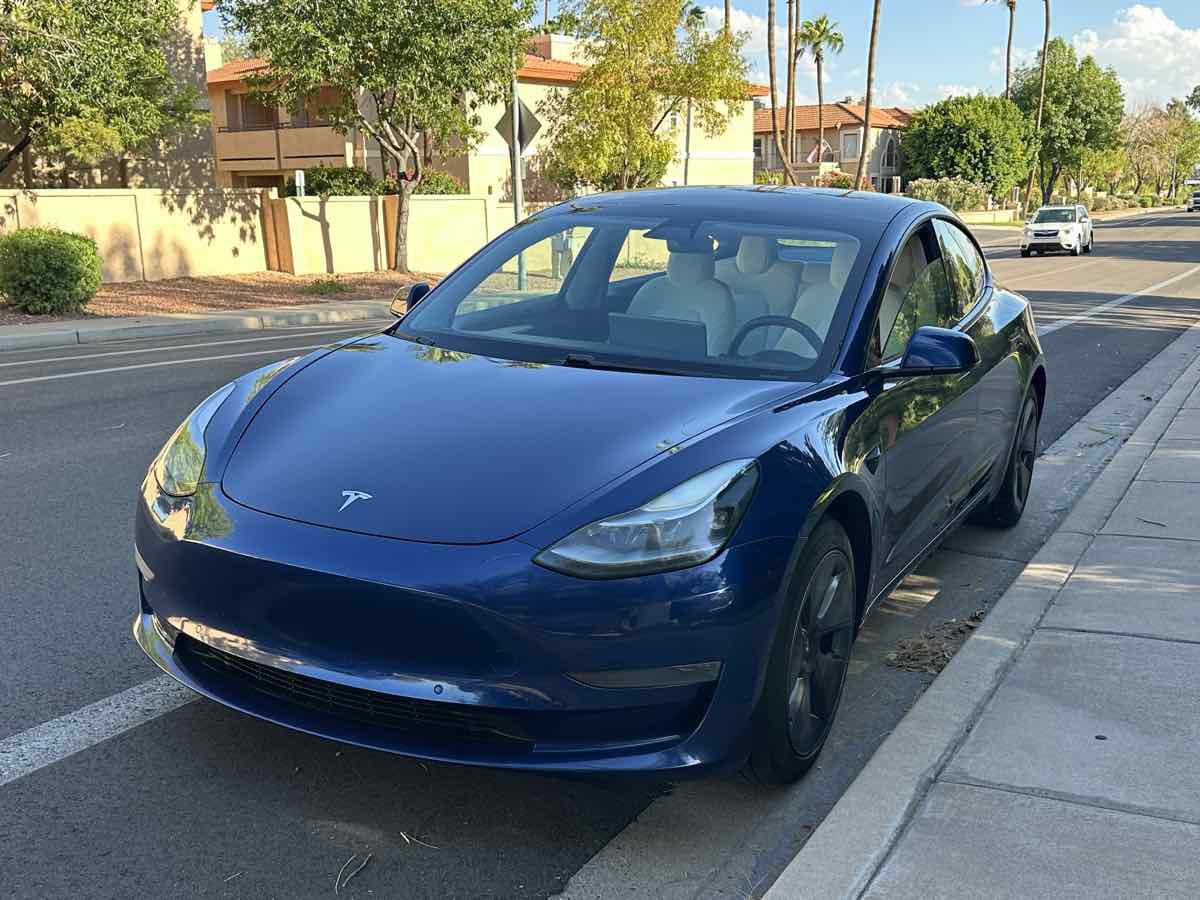 Used 2021 Tesla Model 3 Standard Range Plus RWD image 4