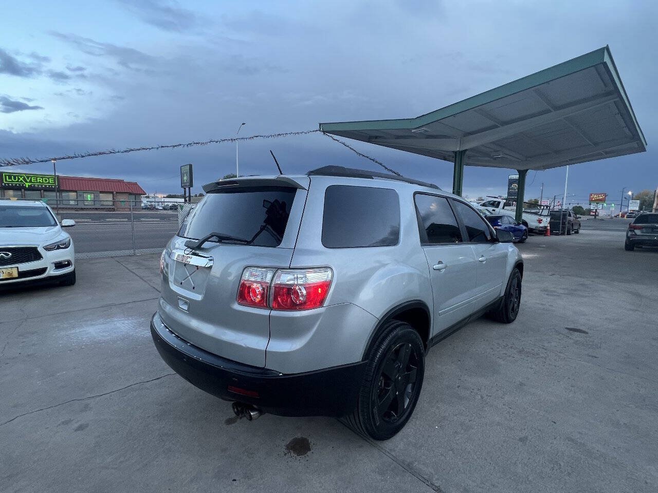 Used 2012 GMC Acadia SLT AWD/4WD image 6