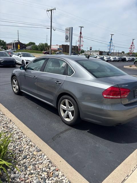 Used 2012 Volkswagen Passat 2.5 SE FWD image 5