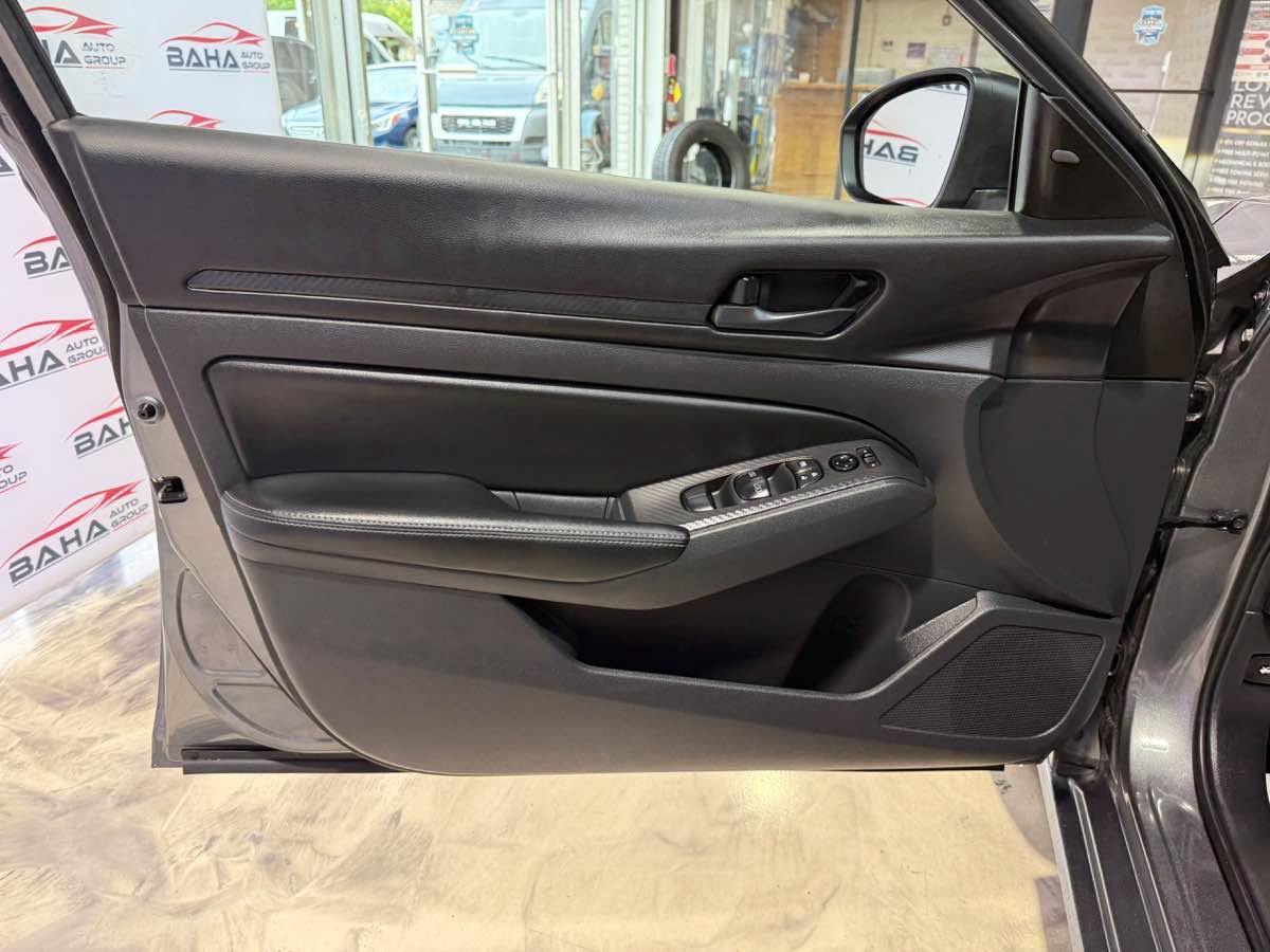 Used 2026 Nissan Altima 2.5 SV AWD/4WD image 34