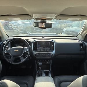 Used 2022 Chevrolet Colorado ZR2 image 28