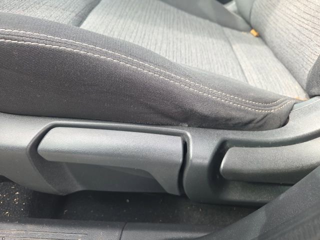 Used 2021 Nissan Rogue S image 23