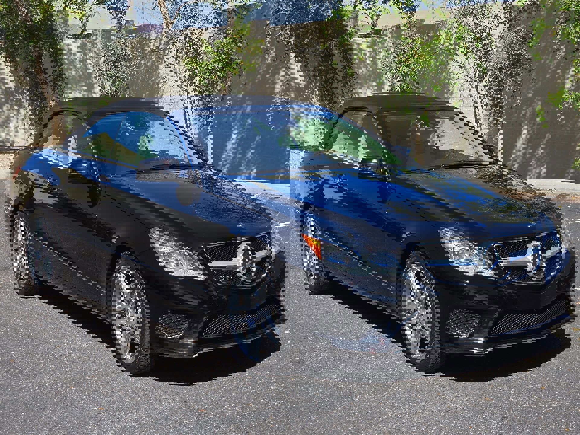 Used 2014 Mercedes-Benz E 350 Cabriolet w/ Premium 1 Package image 4