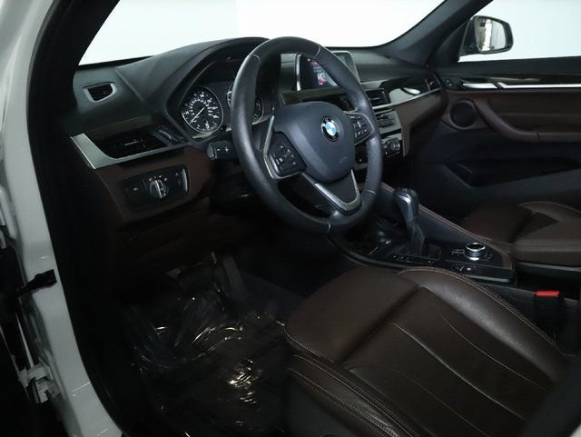 Used 2018 BMW X1 xDrive28i w/ Convenience Package AWD/4WD image 16