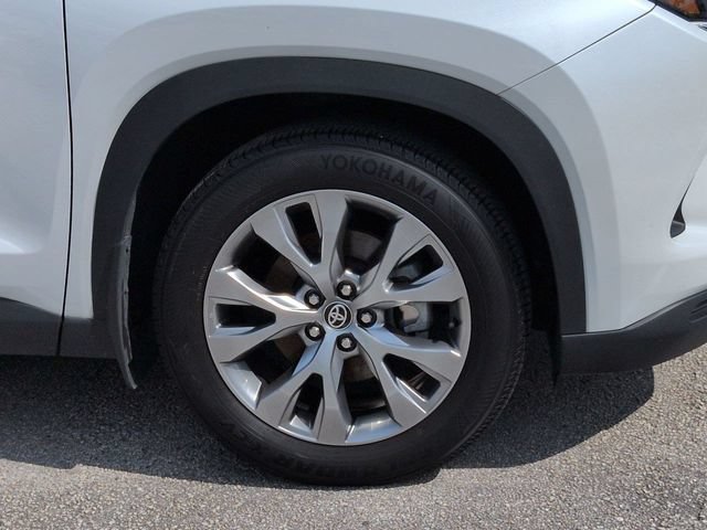 Used 2024 Toyota Grand Highlander FWD image 11